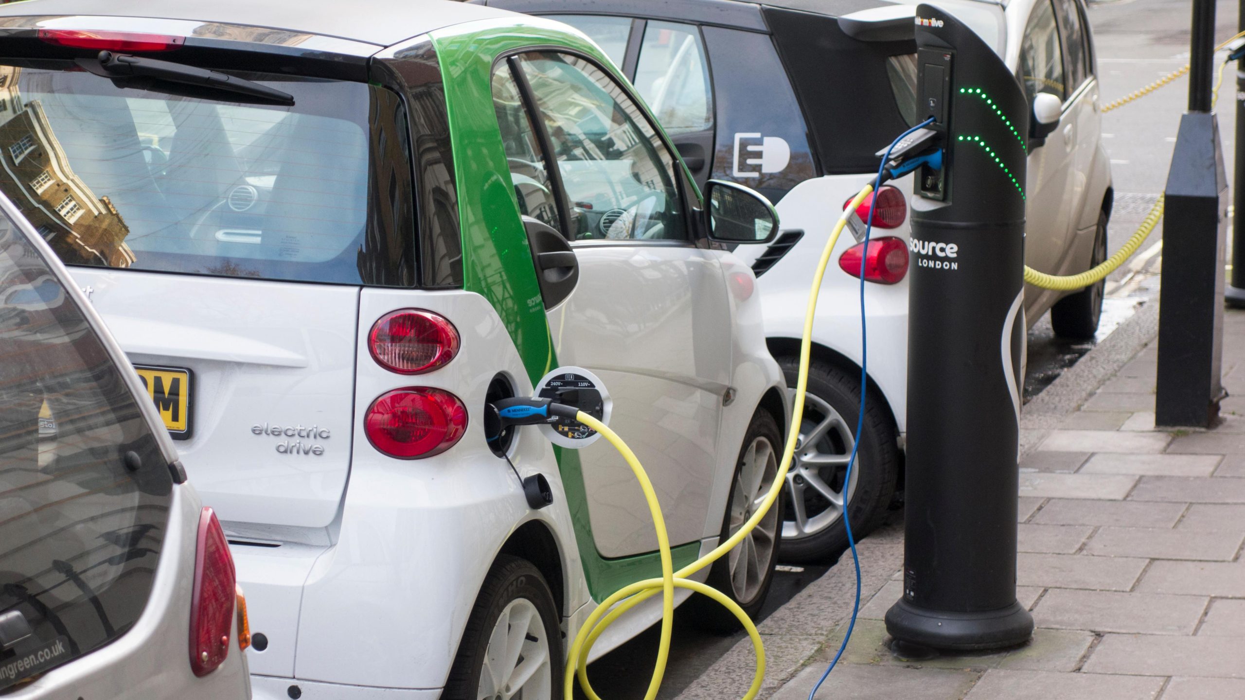 Kenyan Gov't saves US$4M from Fuel Importation on electric vehicles (EVs) in the country