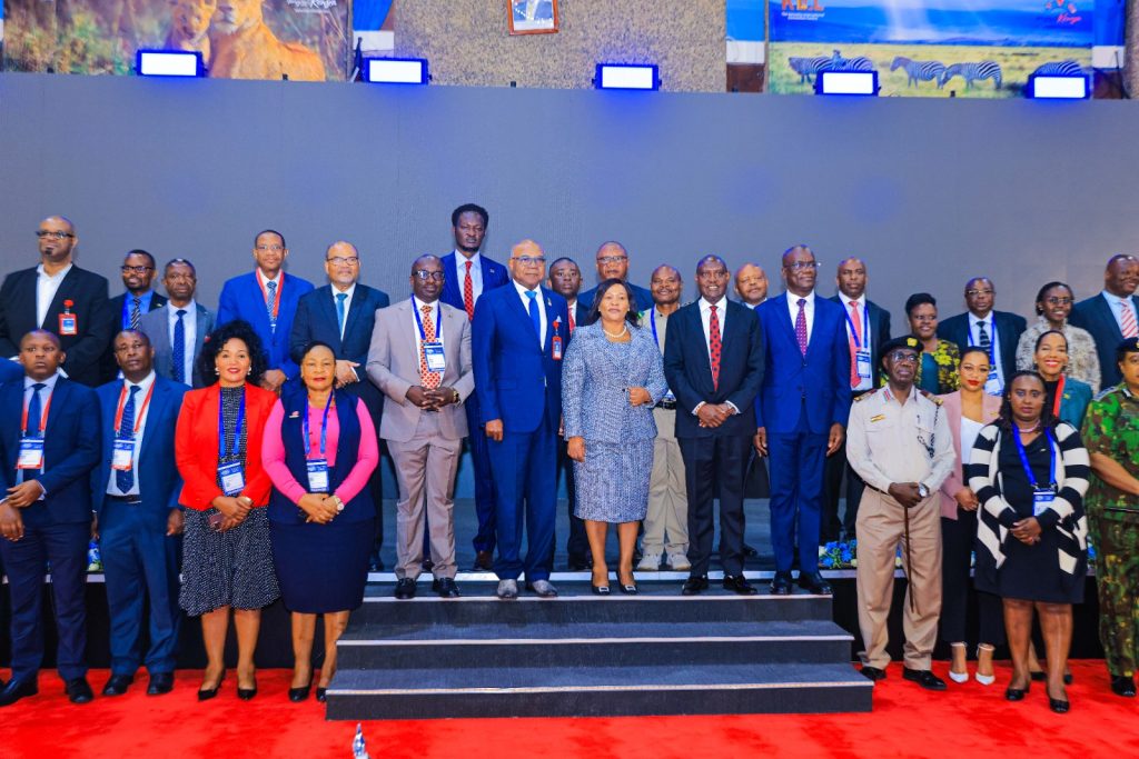 Tourism and Wildlife CS Rebecca Miano (center) and Jamaica Minster for Tourism Edmund Bartlett (second left) joined by Donay Chagor South Sudan Tourism Minister (L) (2)